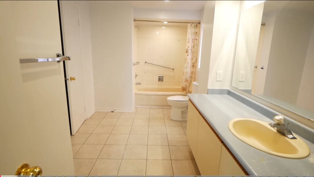 Home 8 before bathroom remodeling corpus christi