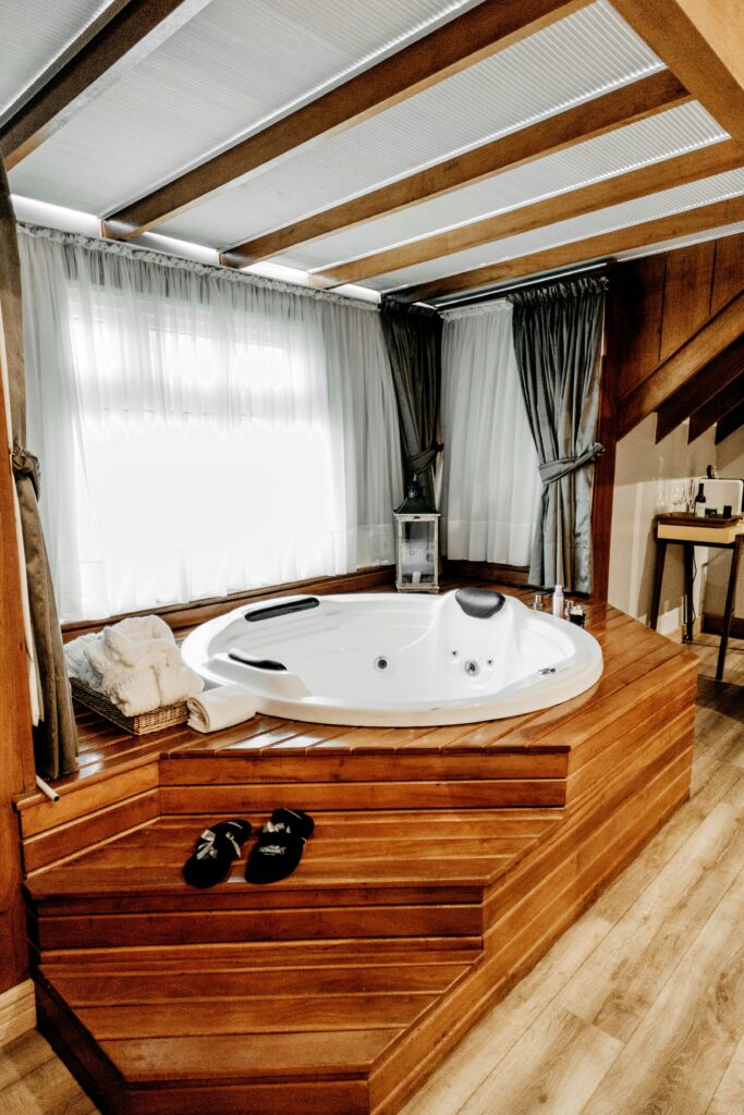 Walk-In Bathtubs in Corpus Christi, TX – Safe, Stylish, and Affordable 3 Walk-In Bathtubs in Corpus Christi